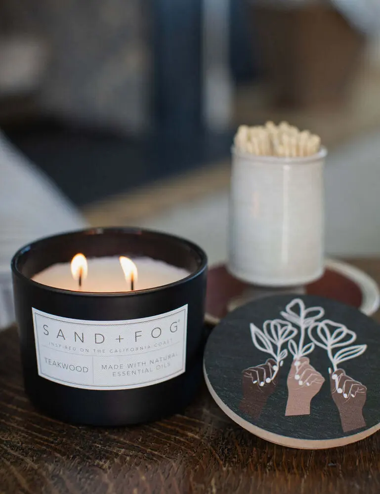Teakwood 12 Oz Scented Candle - Image 5