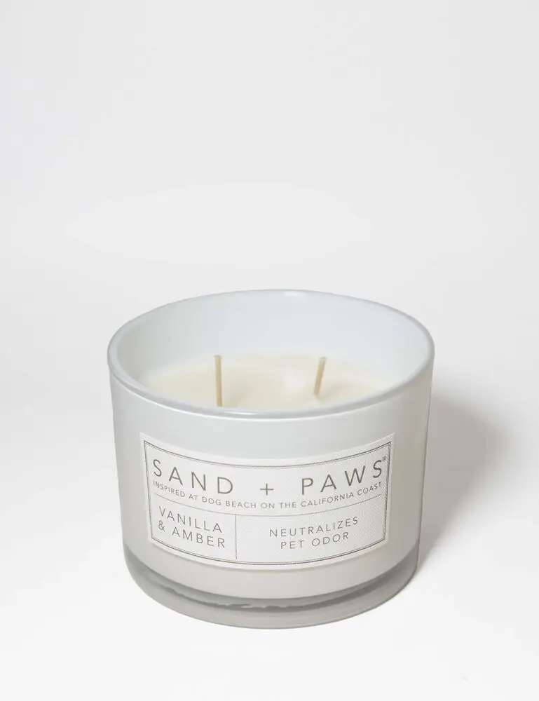 Sand + Paws Vanilla & Amber 12 Oz Scented Candle - Image 3