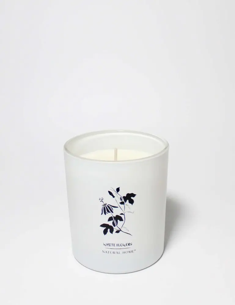 White Flowers Natural Home 11.5 Oz Scented Candle - Image 3