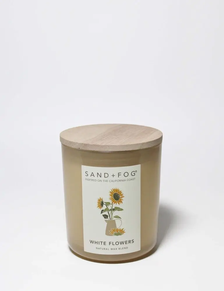 White Flowers 10 Oz Scented Candle