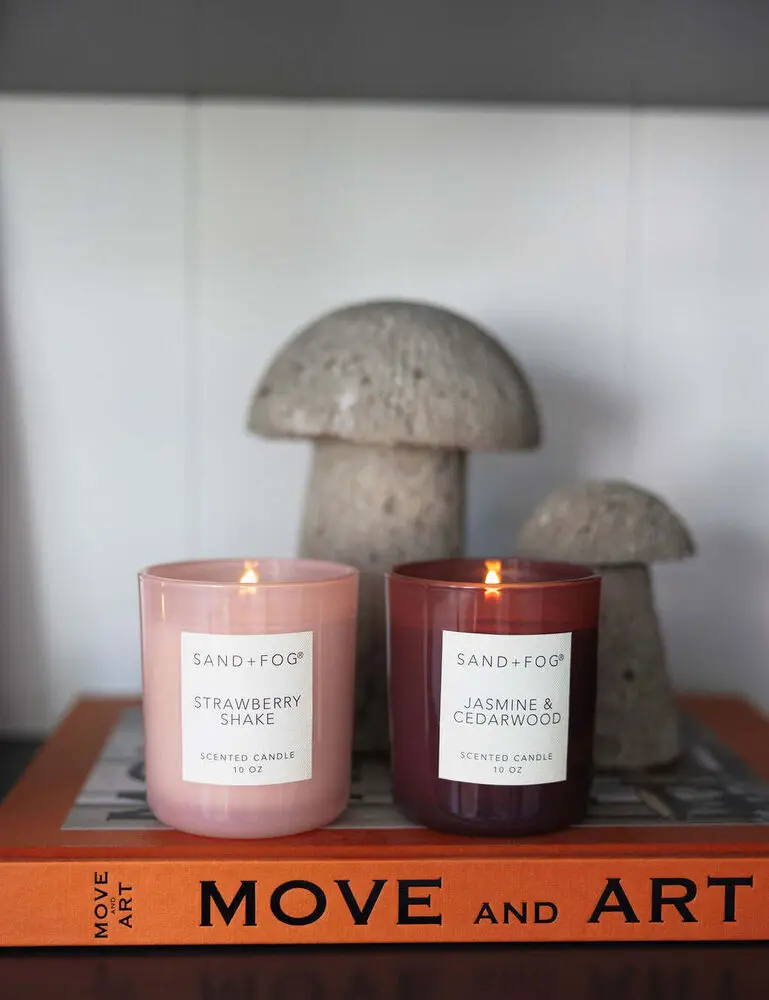Jasmine & Cedarwood 10 Oz Scented Candle - Image 5