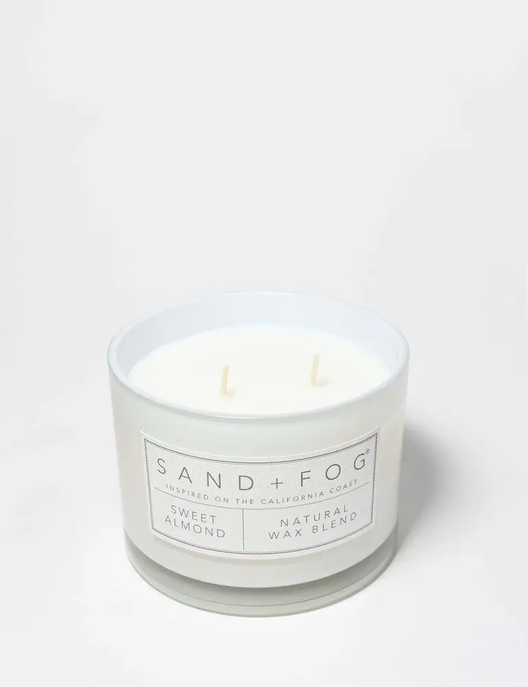 Sweet Almond 12 Oz Scented Candle - Image 4