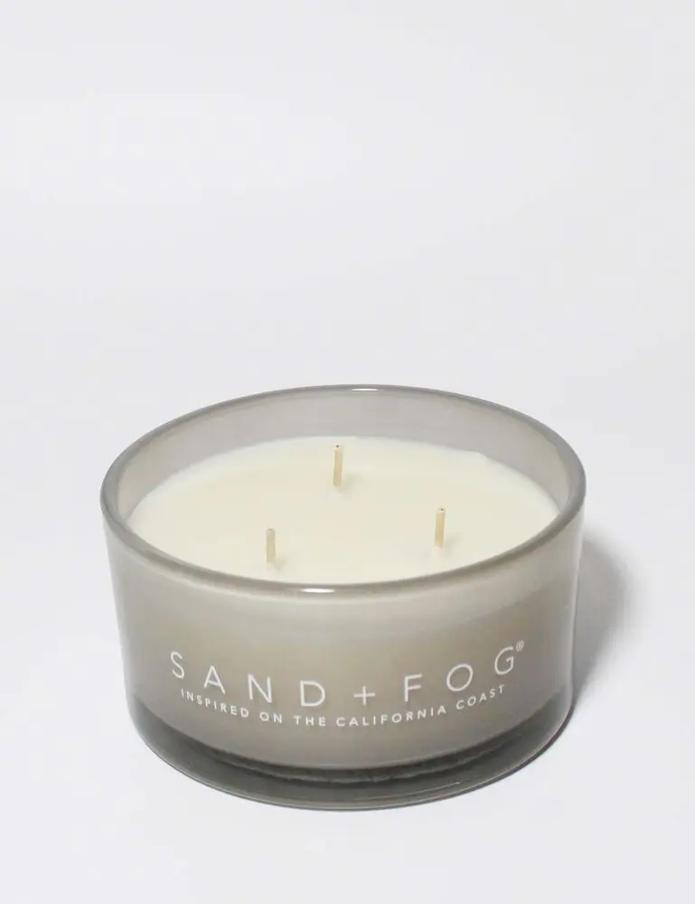 Vanilla Oud 10 Oz Scented Candle - Image 3